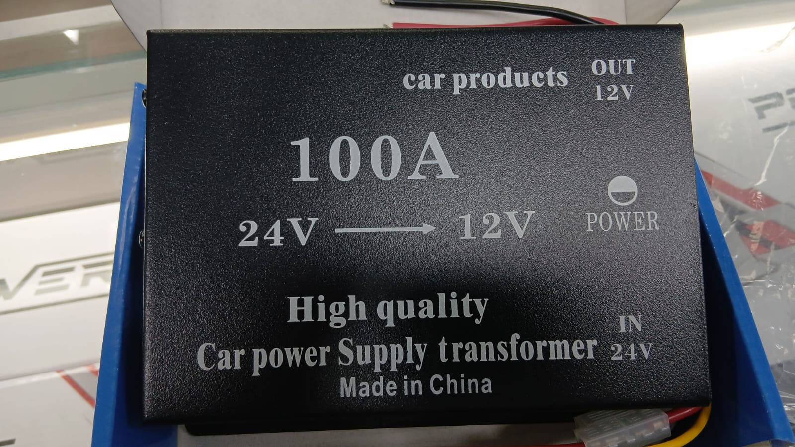 Convertidor de voltaje de 24V a 12V 100A